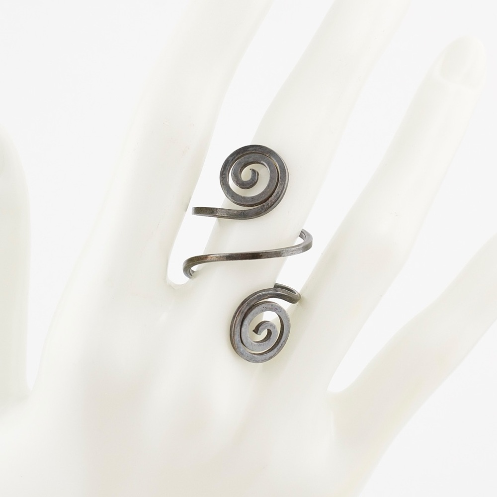 Vintage Sterling Silver Spiral Ring Size 8 Long Bypass Wrap Style Black Patina